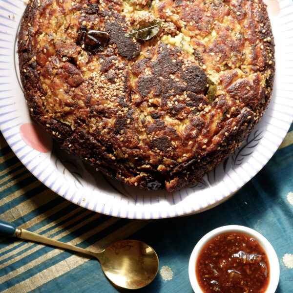 Handvo (Savoury rice lentil cake)